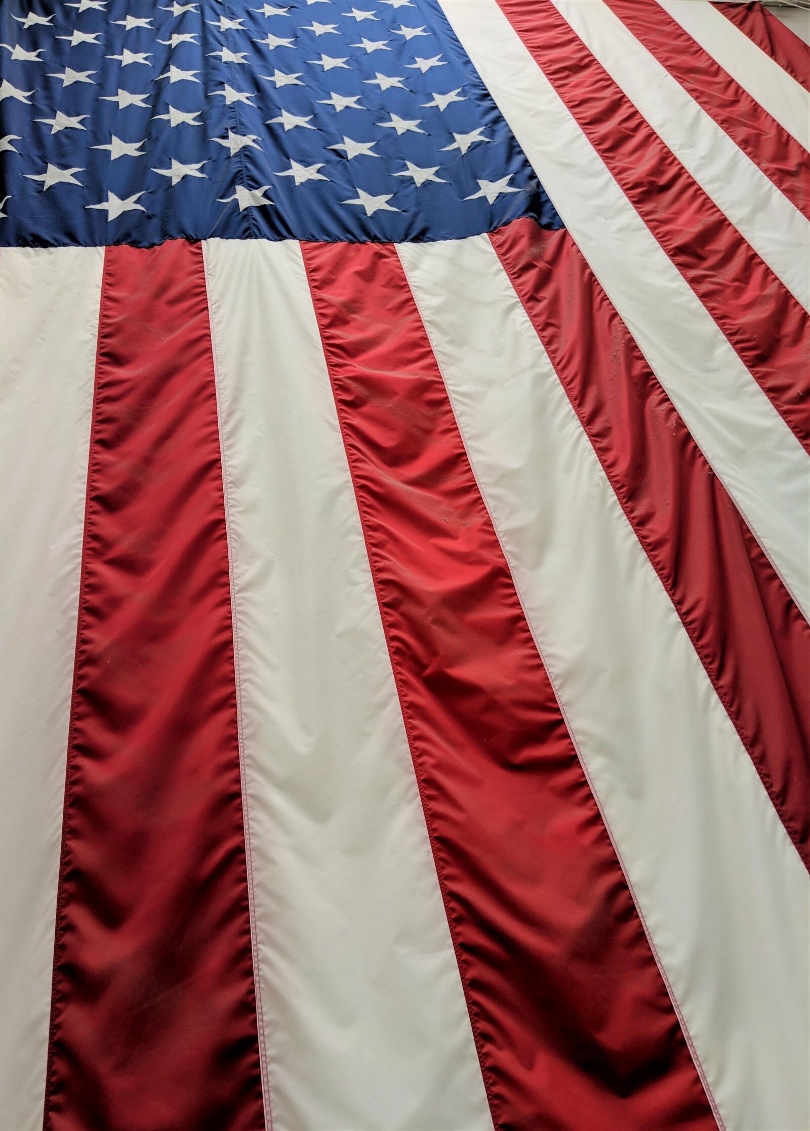 Google Pixel 3 sample photo. Flag, american flag, america photography