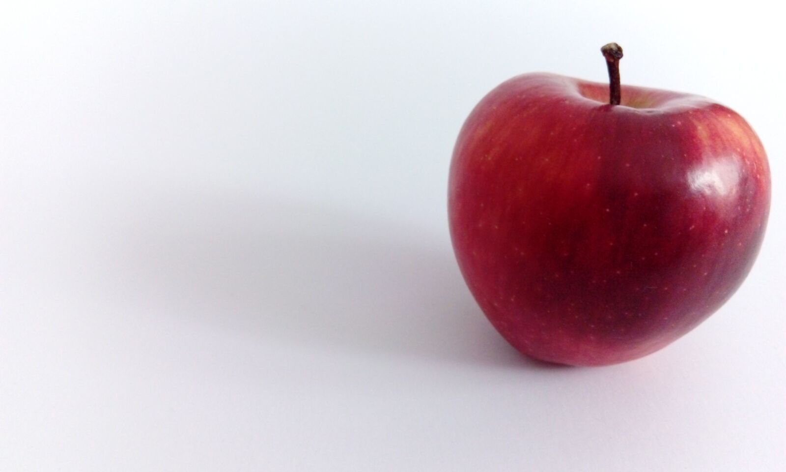 HTC DESIRE 626G+ DUAL SIM sample photo. Apple, red, red apple photography