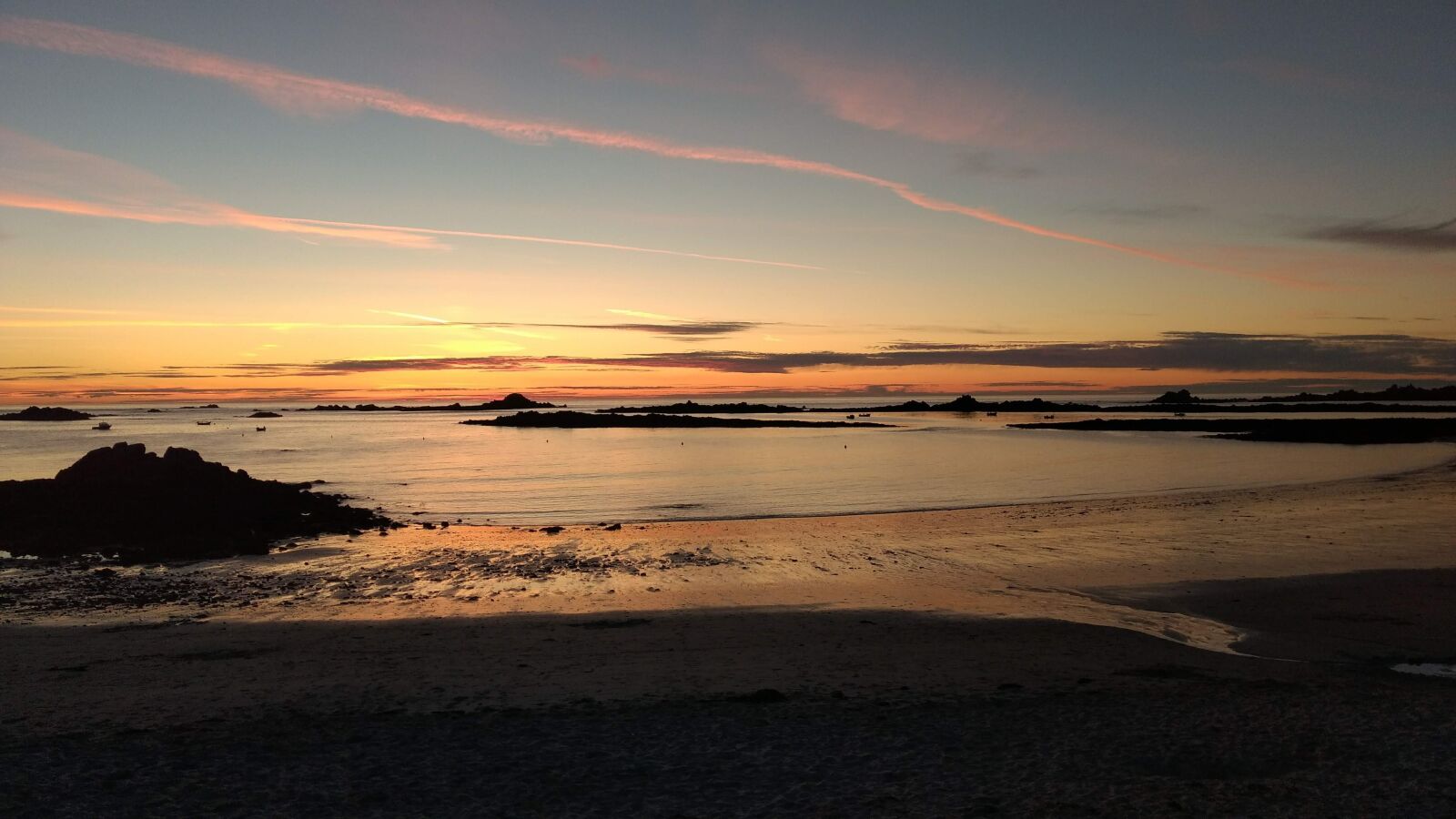 Motorola Moto G (4) sample photo. Cobo bay, sunset, guernsey photography
