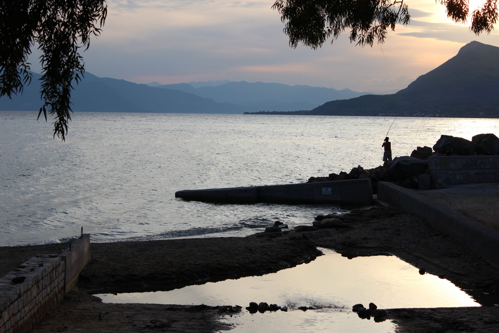 Canon EOS 600D (Rebel EOS T3i / EOS Kiss X5) sample photo. Sea, blue, summer photography