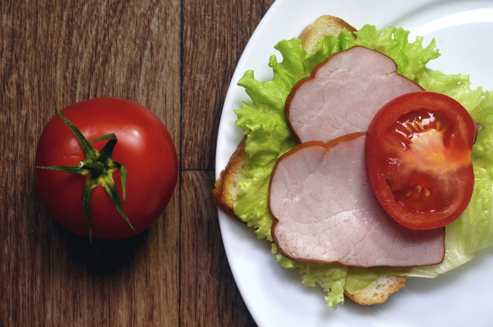 Nikon D5100 sample photo. Food, a sandwich, tomato photography
