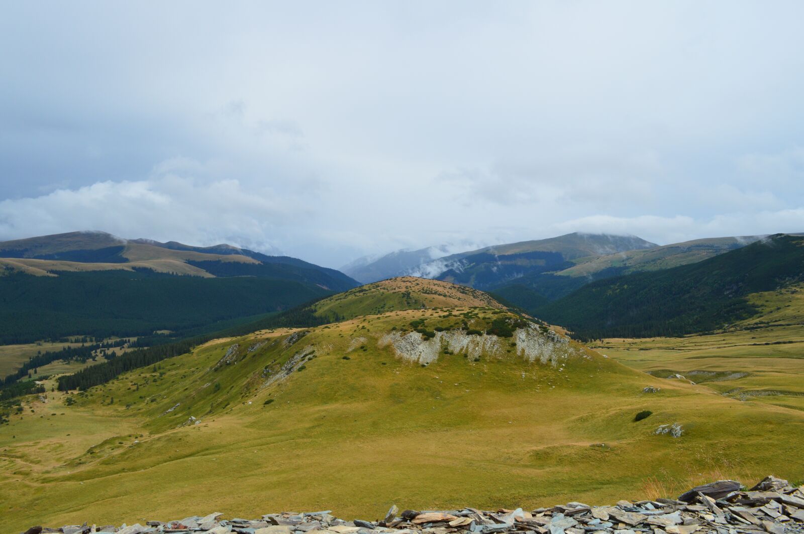 Nikon D3200 sample photo. Landscape, transalpina, romania photography