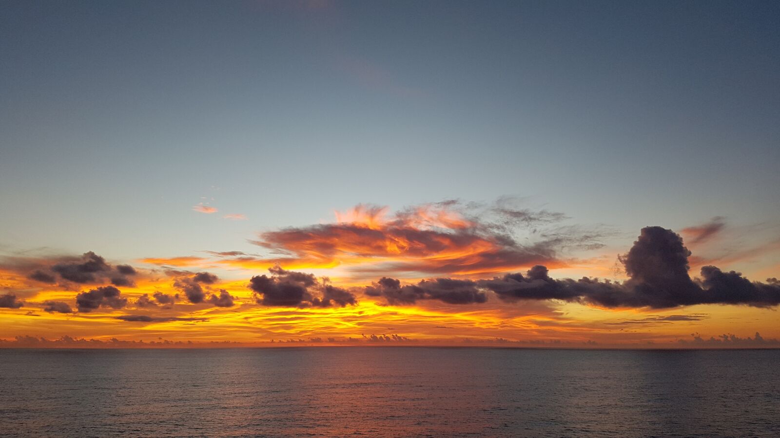 Samsung Galaxy S7 Edge sample photo. Ocean, sunset, nature photography