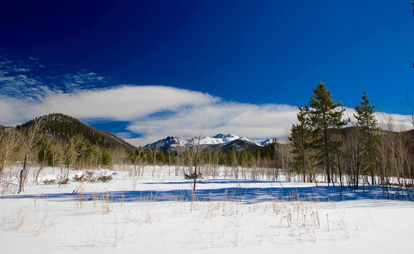 Canon EOS 600D (Rebel EOS T3i / EOS Kiss X5) sample photo. Snow, mountain, lake photography