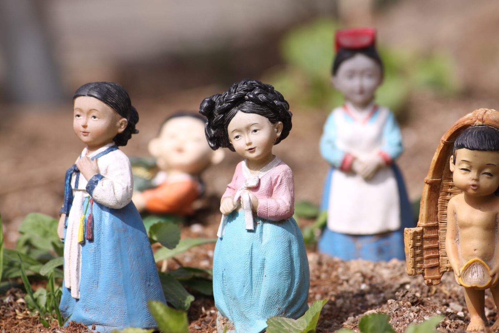 Canon EOS 50D sample photo. Doll, republic of korea photography