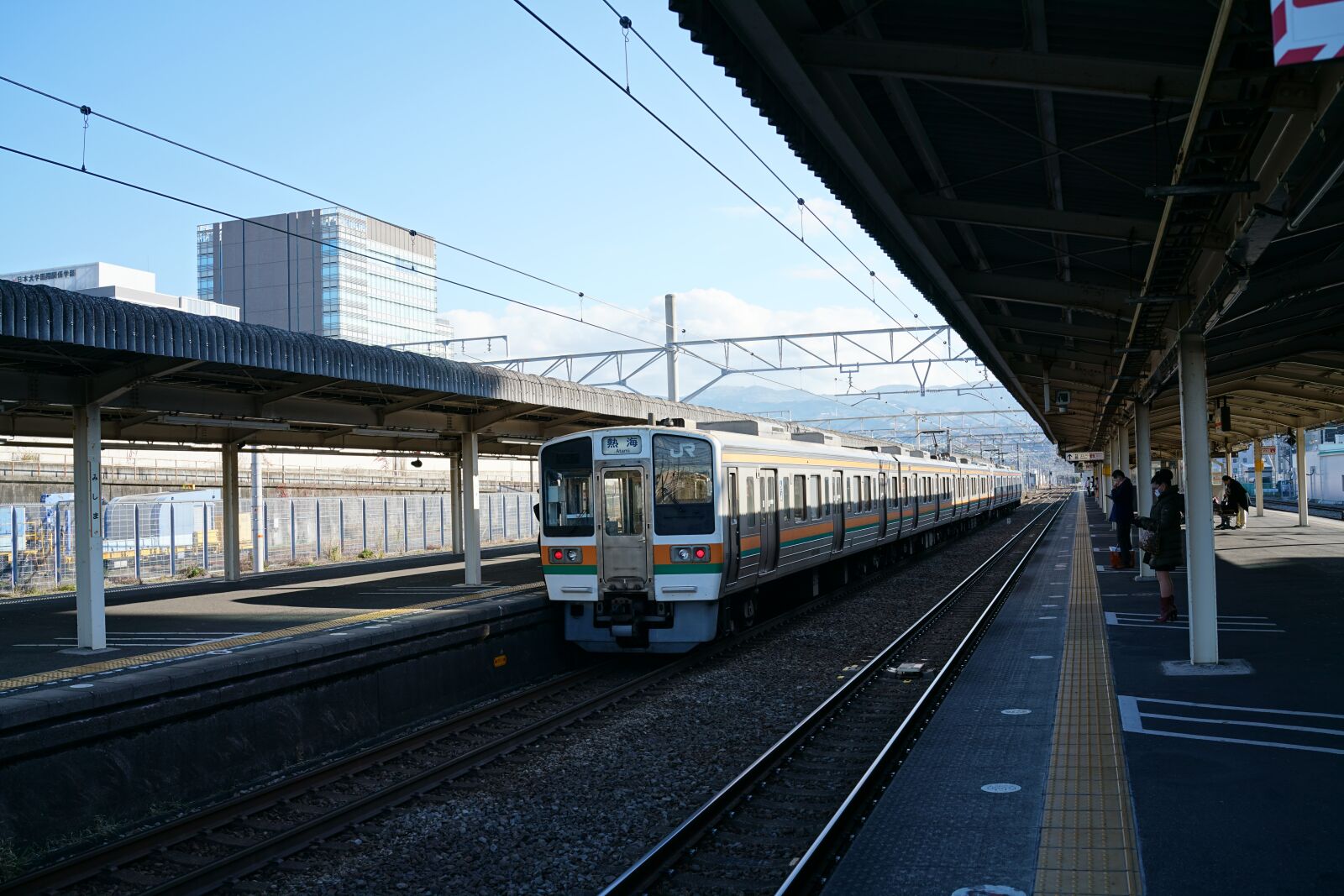 Sony Cyber-shot DSC-RX1R II sample photo. Station, mishima, railway photography