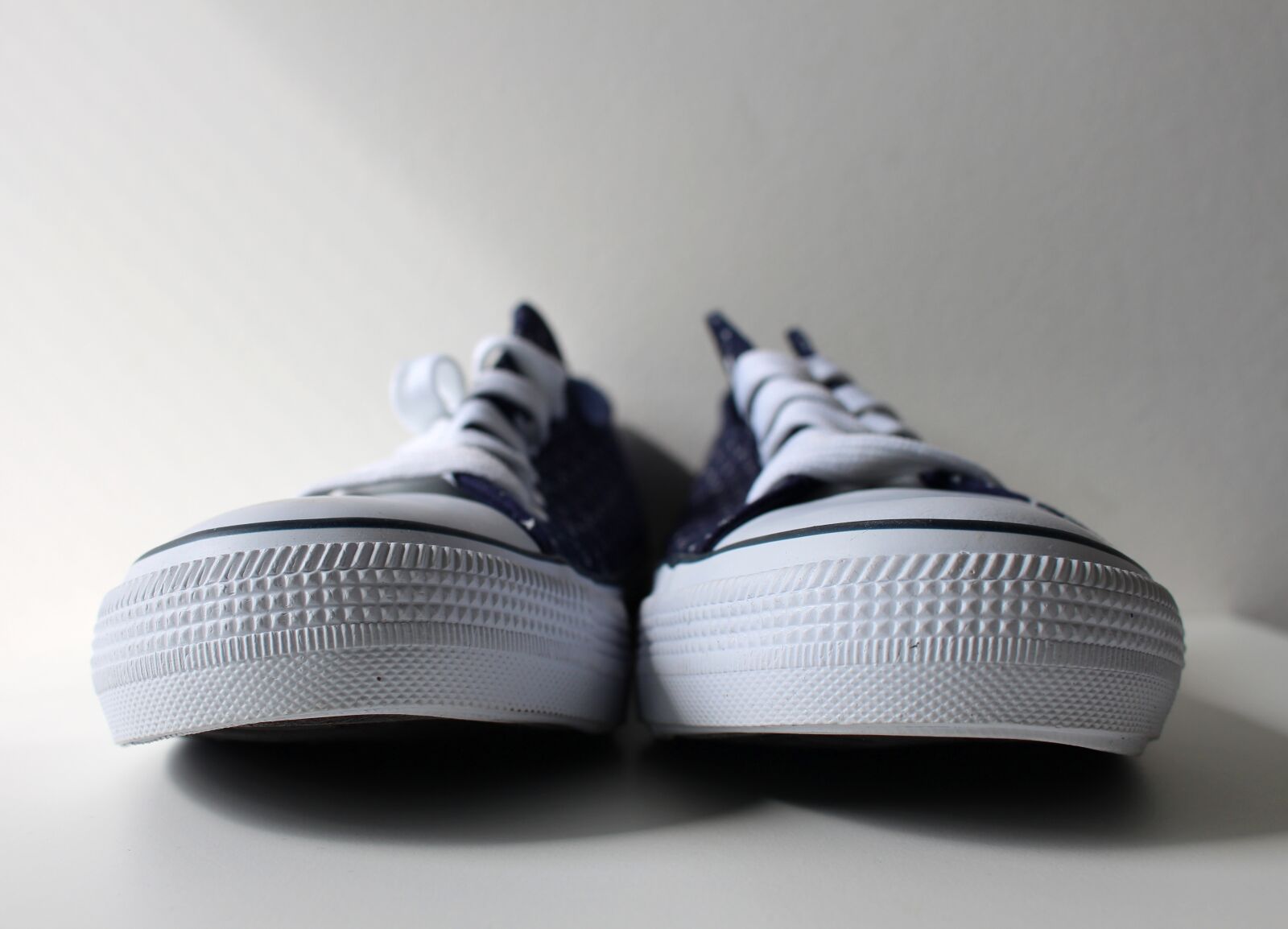 Canon EOS 700D (EOS Rebel T5i / EOS Kiss X7i) sample photo. Shoe, shoes, fashion photography