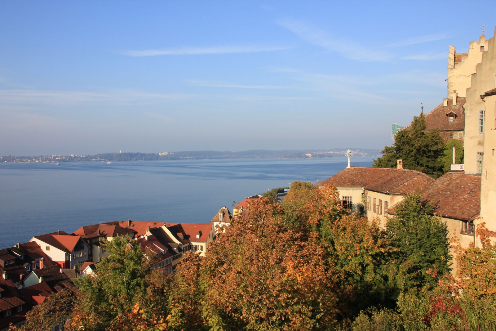 Canon EOS 550D (EOS Rebel T2i / EOS Kiss X4) sample photo. Meersburg, view, lake constance photography