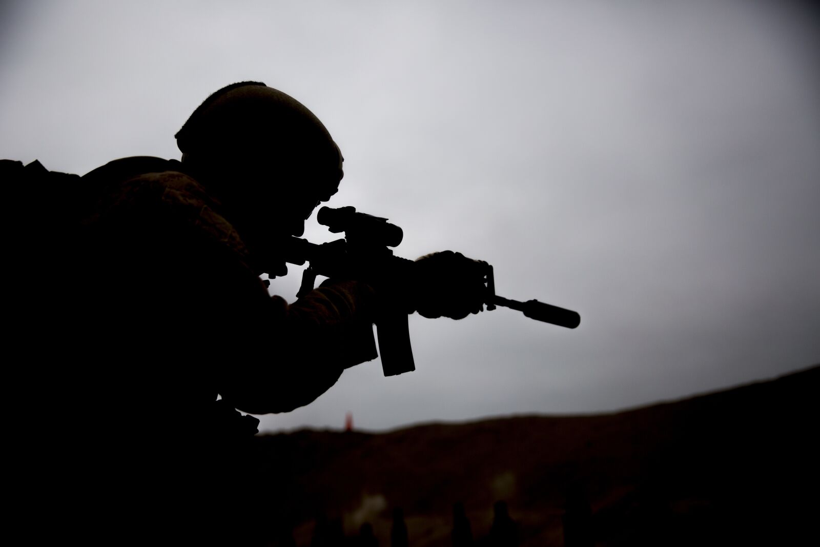 Canon EF 24-70mm F2.8L II USM sample photo. Soldier, shooting, training photography