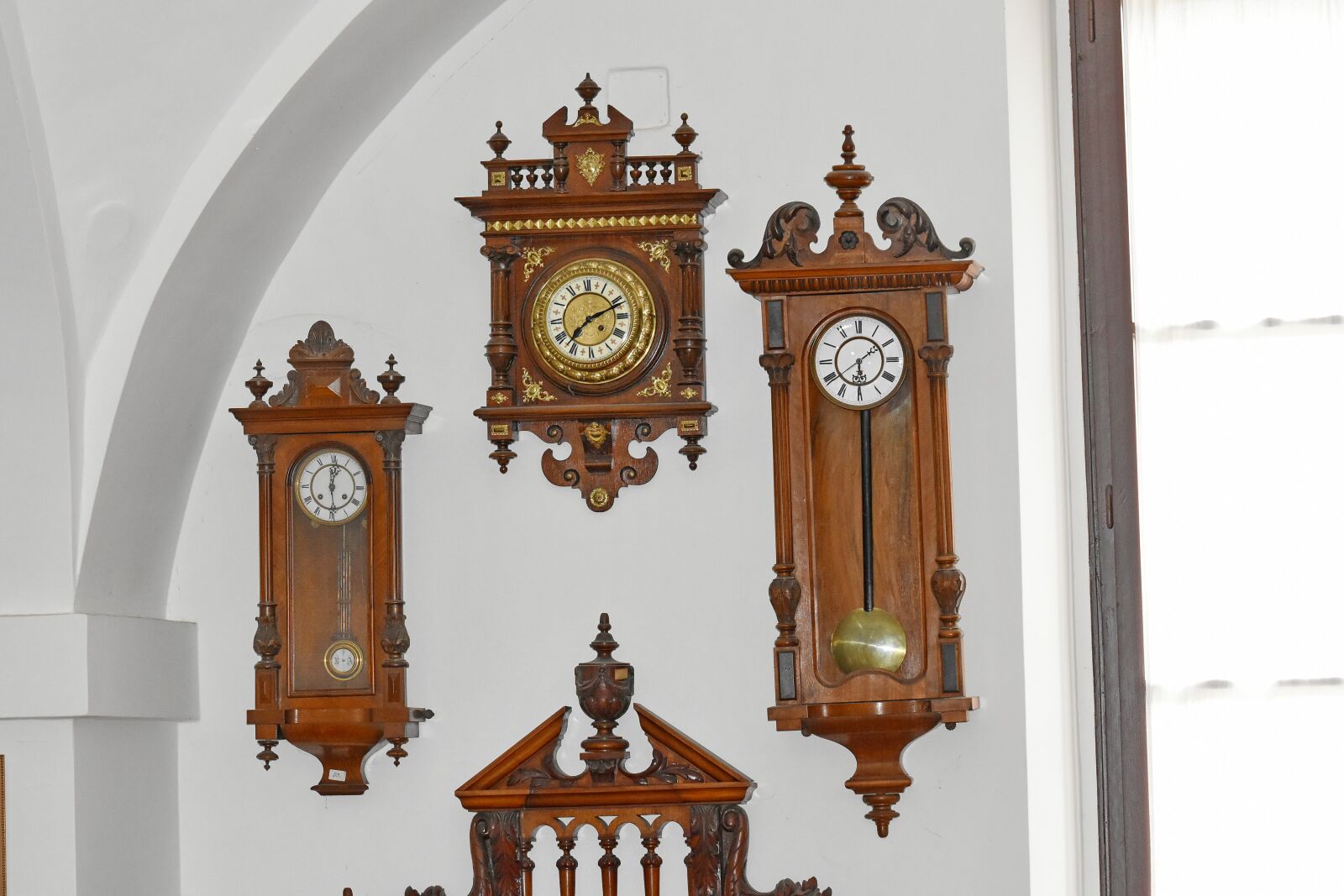 Nikon D5500 sample photo. Analog clock, baroque, museum photography
