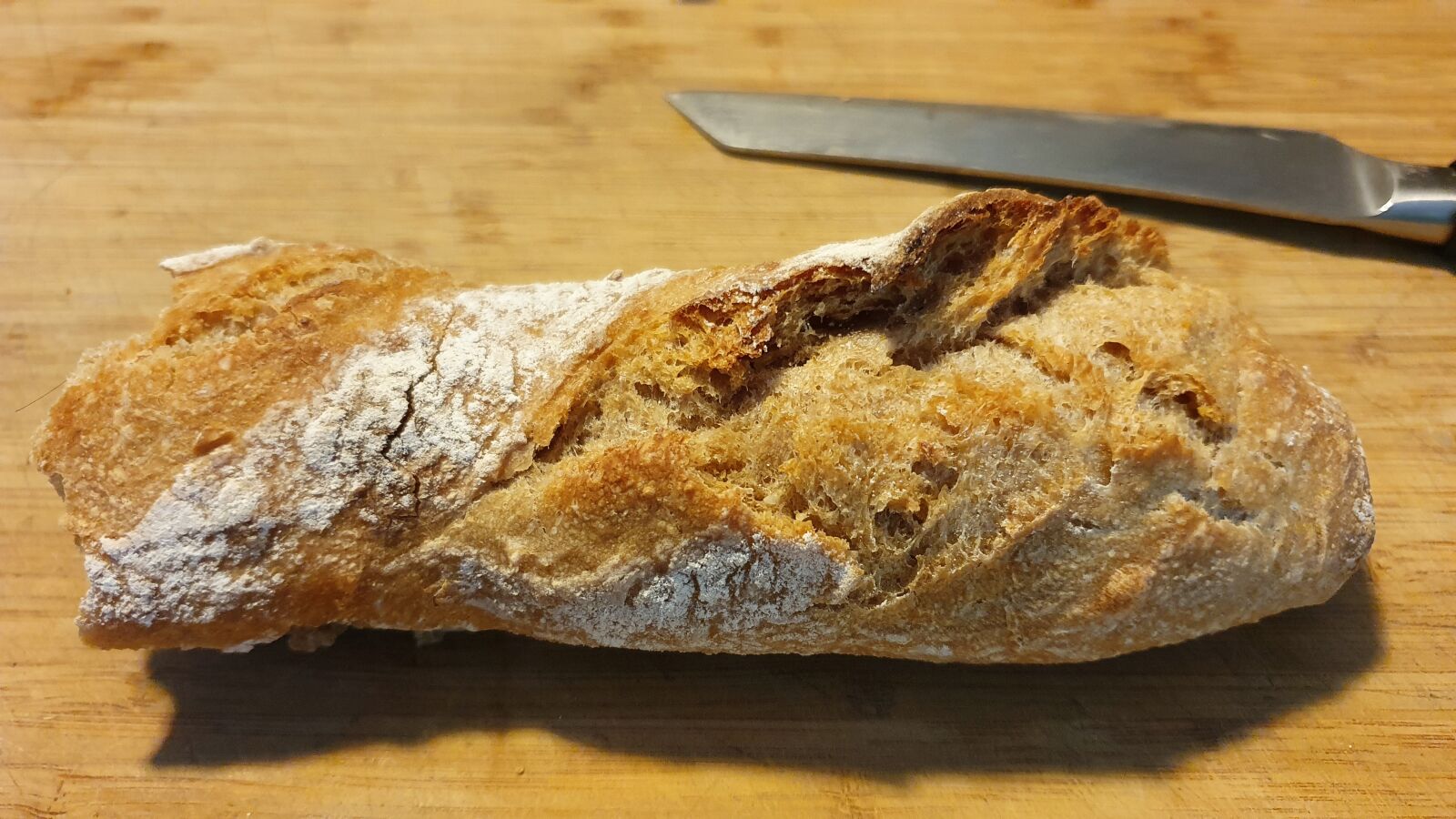 Samsung Galaxy S10e sample photo. Bread, baguette, bake photography
