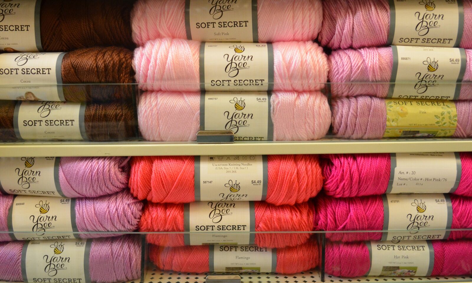 Nikon D5100 sample photo. Yarn, skein, craft photography