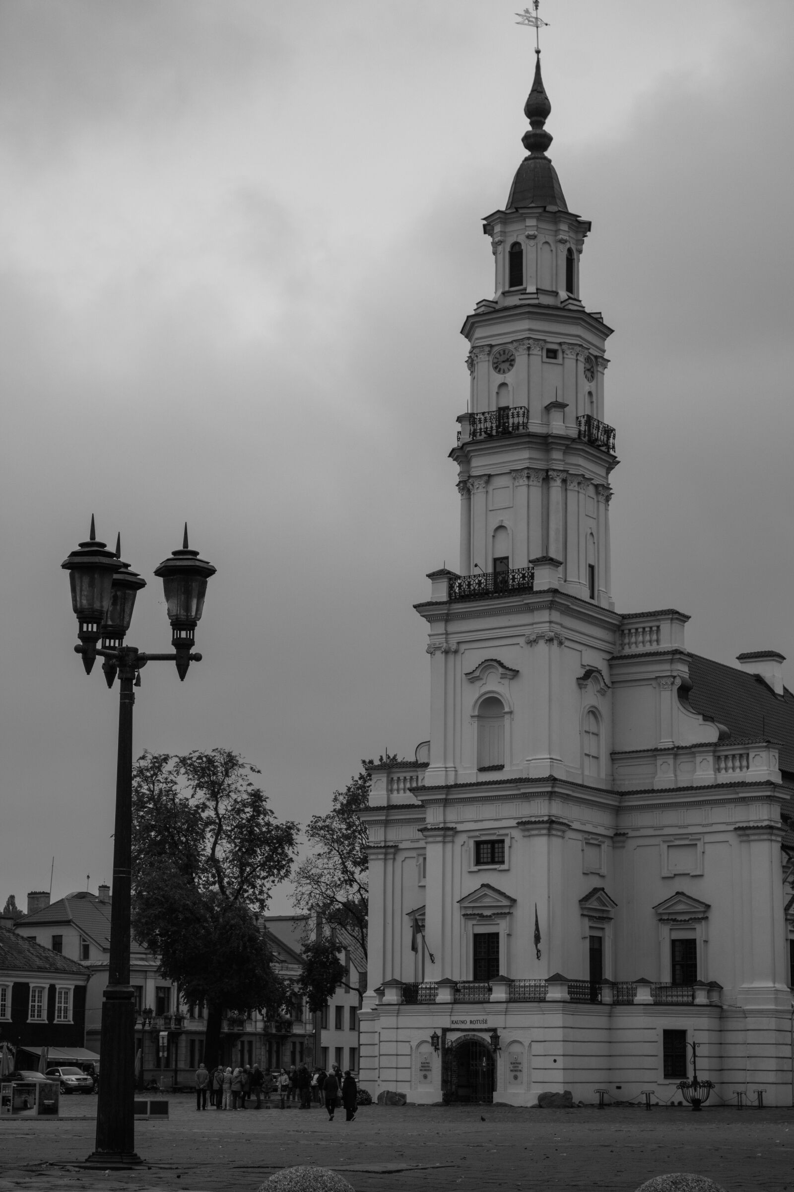 Canon EOS 700D (EOS Rebel T5i / EOS Kiss X7i) sample photo. Ancient, architecture, black, and photography