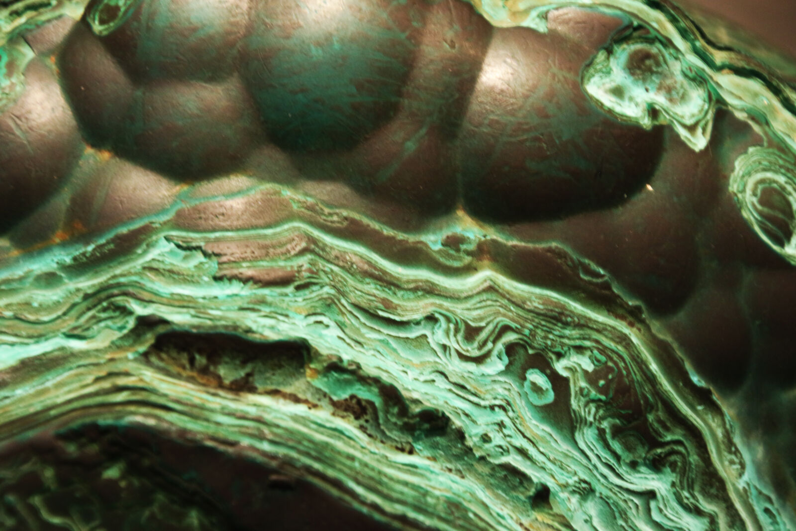 Canon EOS 7D Mark II sample photo. Background, earth, green, minerals photography