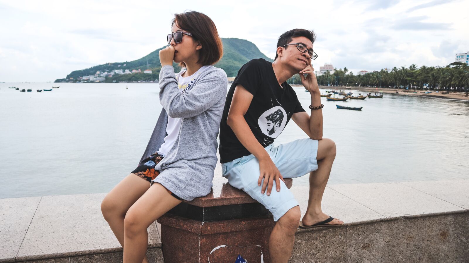 Canon EF-M 15-45mm F3.5-6.3 IS STM sample photo. Male, female, man photography