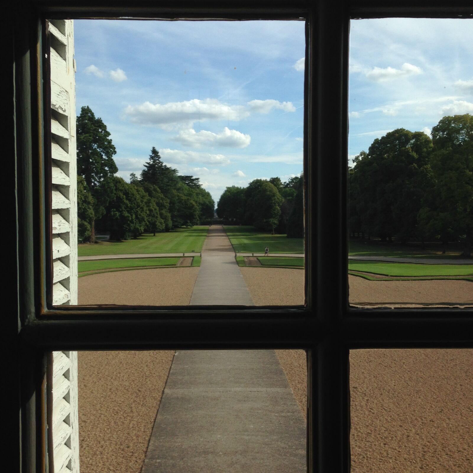 iPhone 5c back camera 4.12mm f/2.4 sample photo. Window, castle, view photography