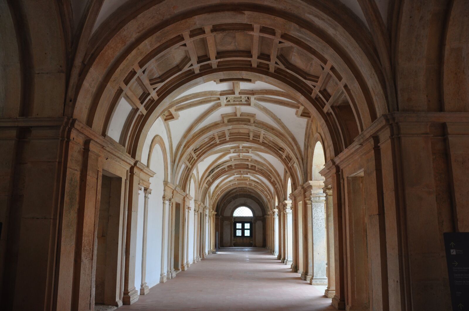 Nikon D90 sample photo. History, corridor, old photography