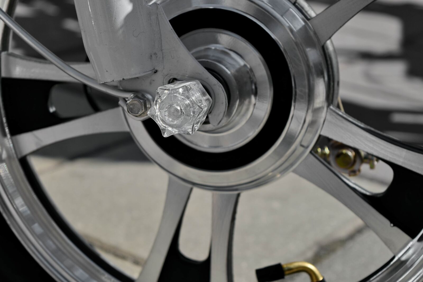 Nikon D5500 sample photo. Mechanism, device, technology, steel photography