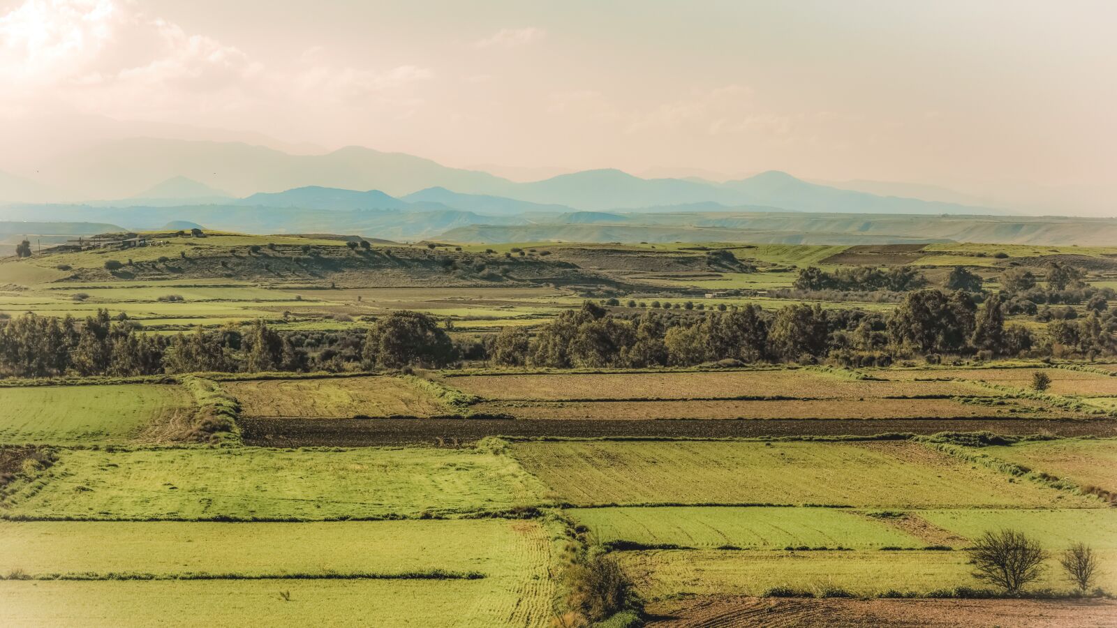 Nikon D3300 sample photo. Landscape, plateau, hazy photography