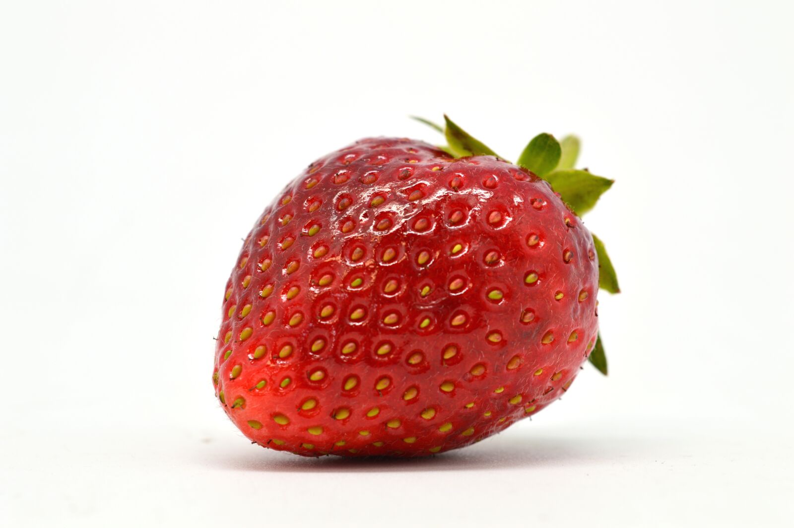 Nikon D3200 sample photo. Strawberry, strawberries, fruit photography
