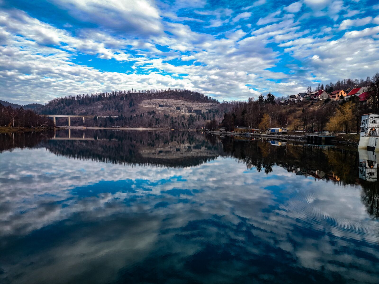 HUAWEI P30 sample photo. Fuzine, lake, croatia photography