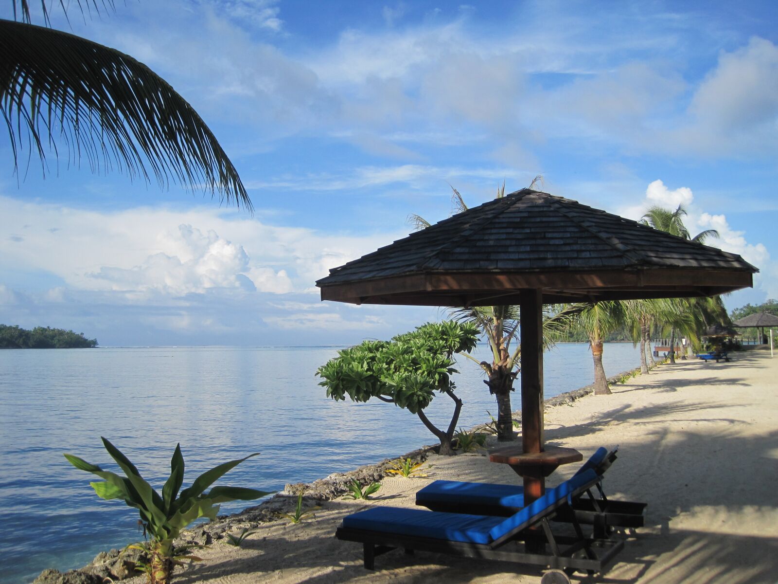 Canon PowerShot SD1200 IS (Digital IXUS 95 IS / IXY Digital 110 IS) sample photo. Tropical, beach, the sea photography