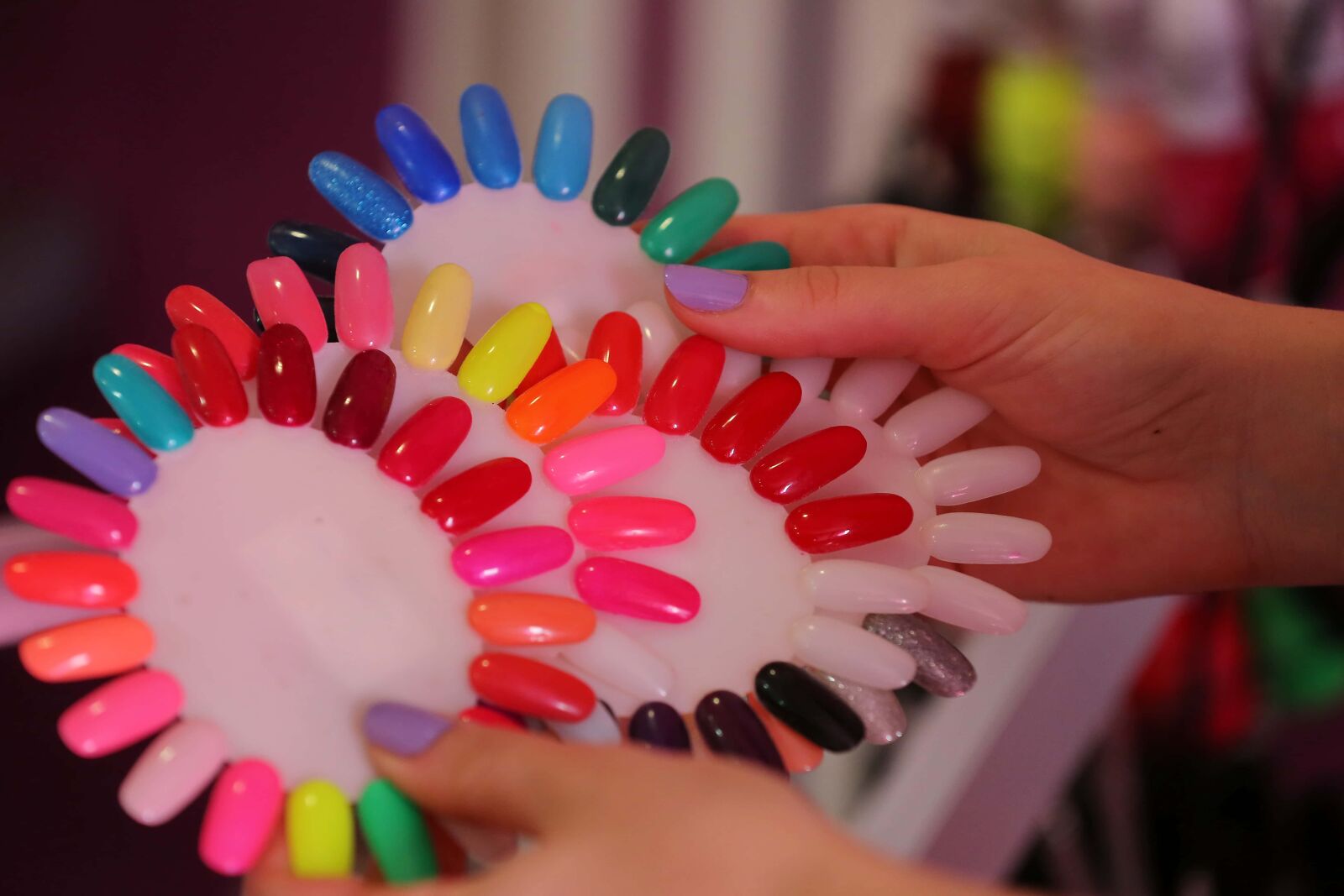 Canon EOS 5D Mark III sample photo. Colorful, cosmetics, finger, hands photography