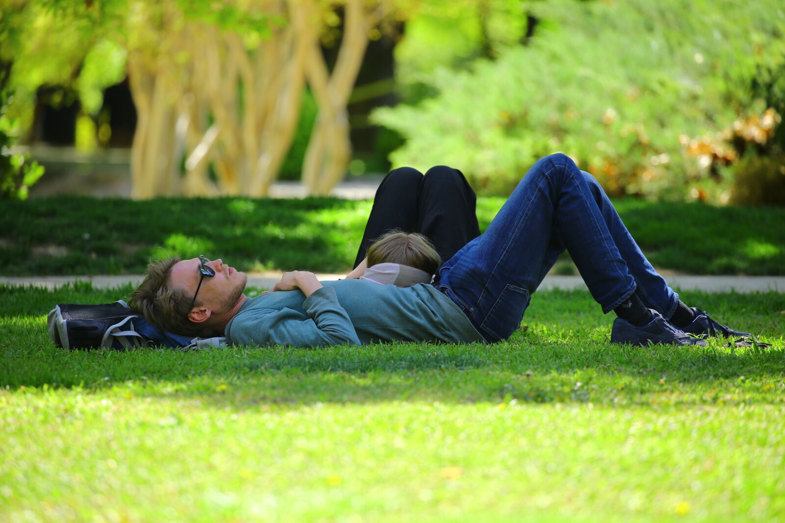 Canon EOS 5D Mark III sample photo. People, guy, girl photography