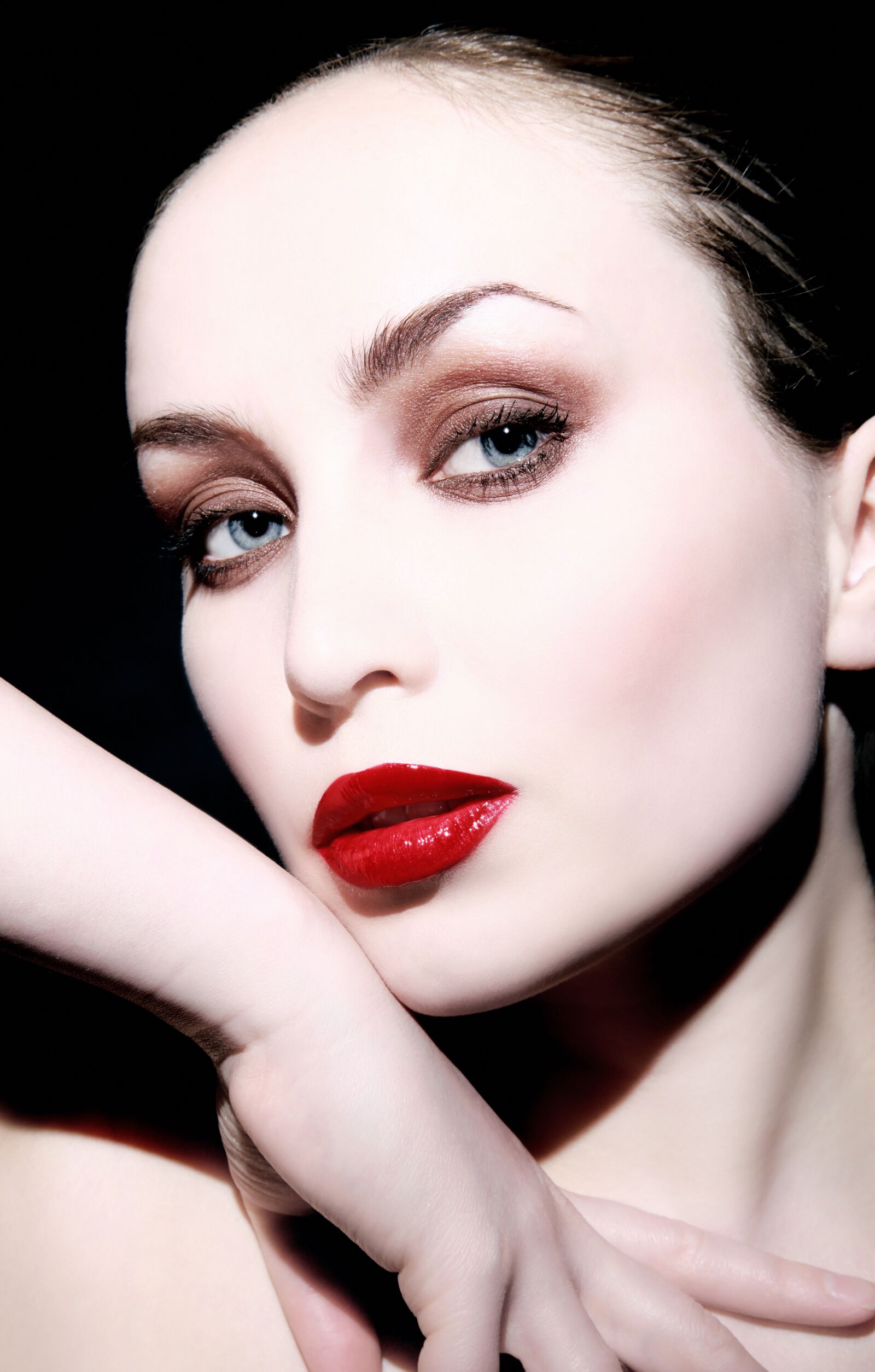 Canon EOS 5D Mark II sample photo. Elegant, elegance, woman photography