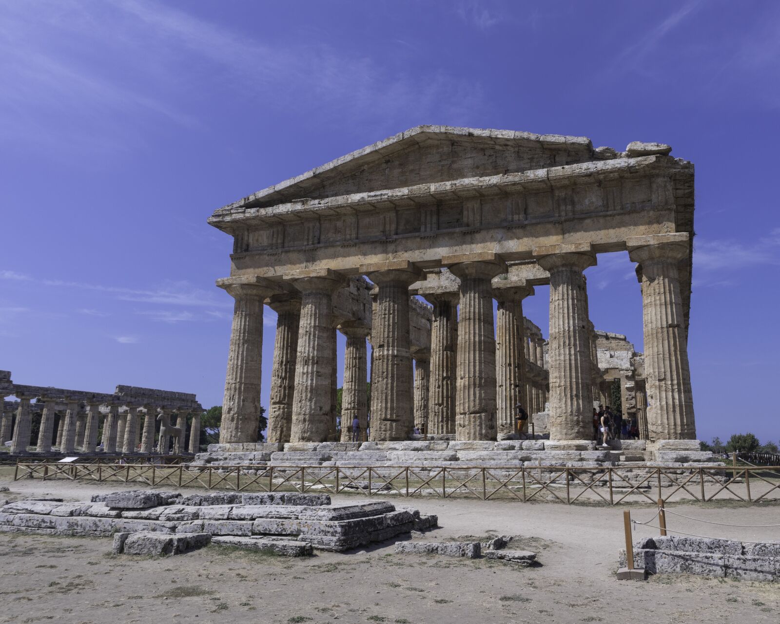 Canon EOS M100 sample photo. Greeks, temples, architecture photography
