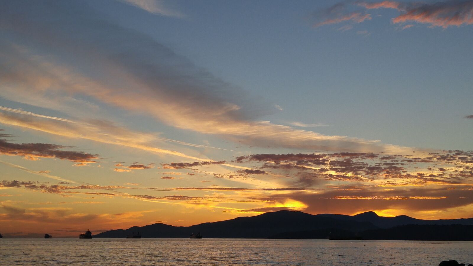 LG G4 sample photo. Sunset, ocean, landscape photography