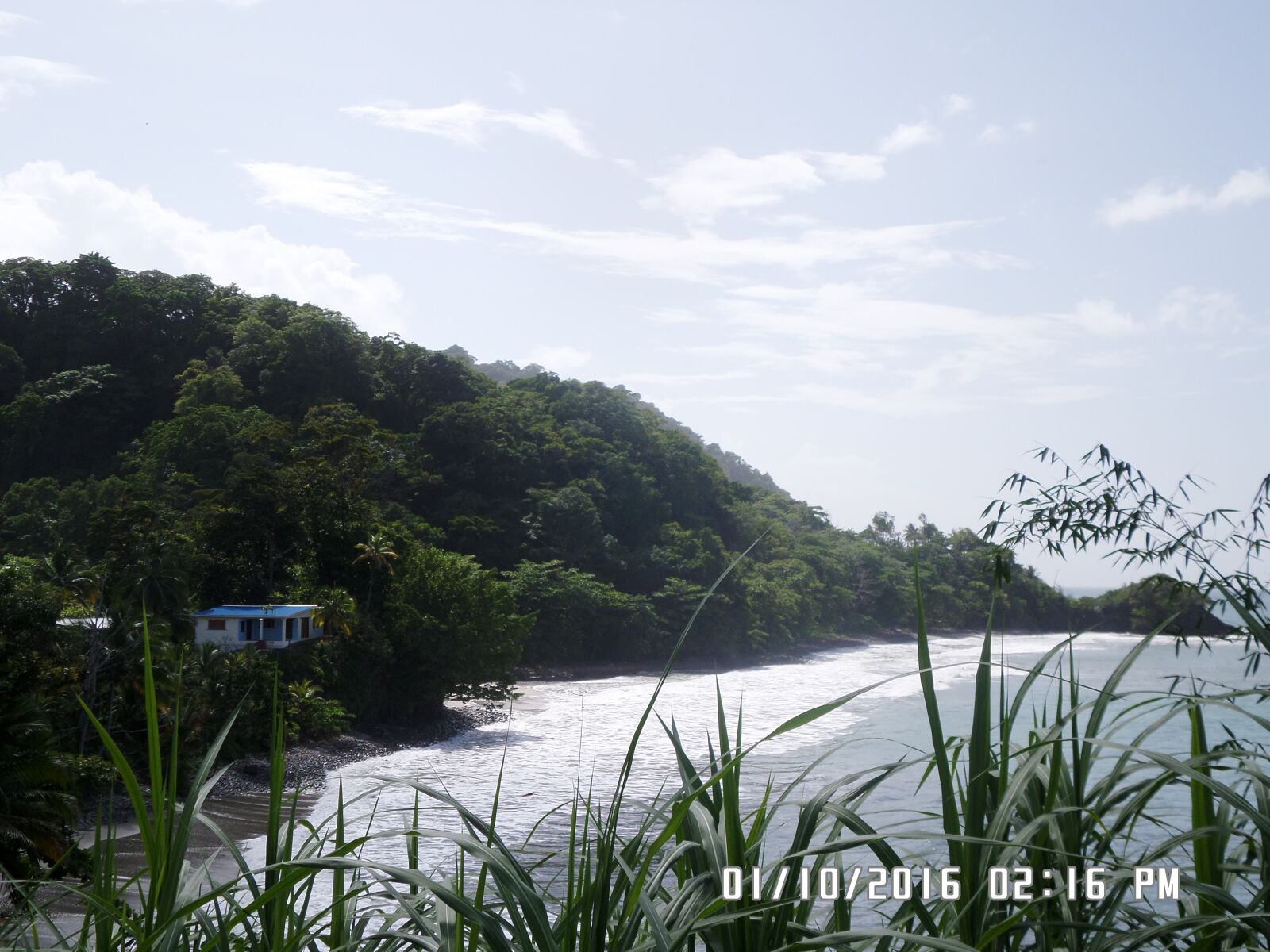 Samsung WB30F/WB31F/WB32F sample photo. Coast, house, landscape photography