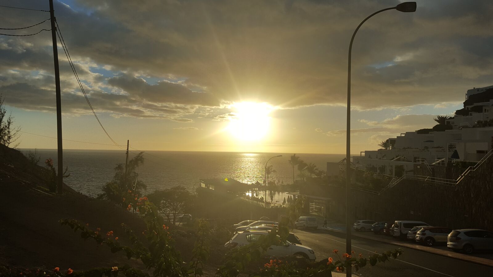 Samsung GALAXY S6 edge sample photo. Nature, the sky, sunsets photography
