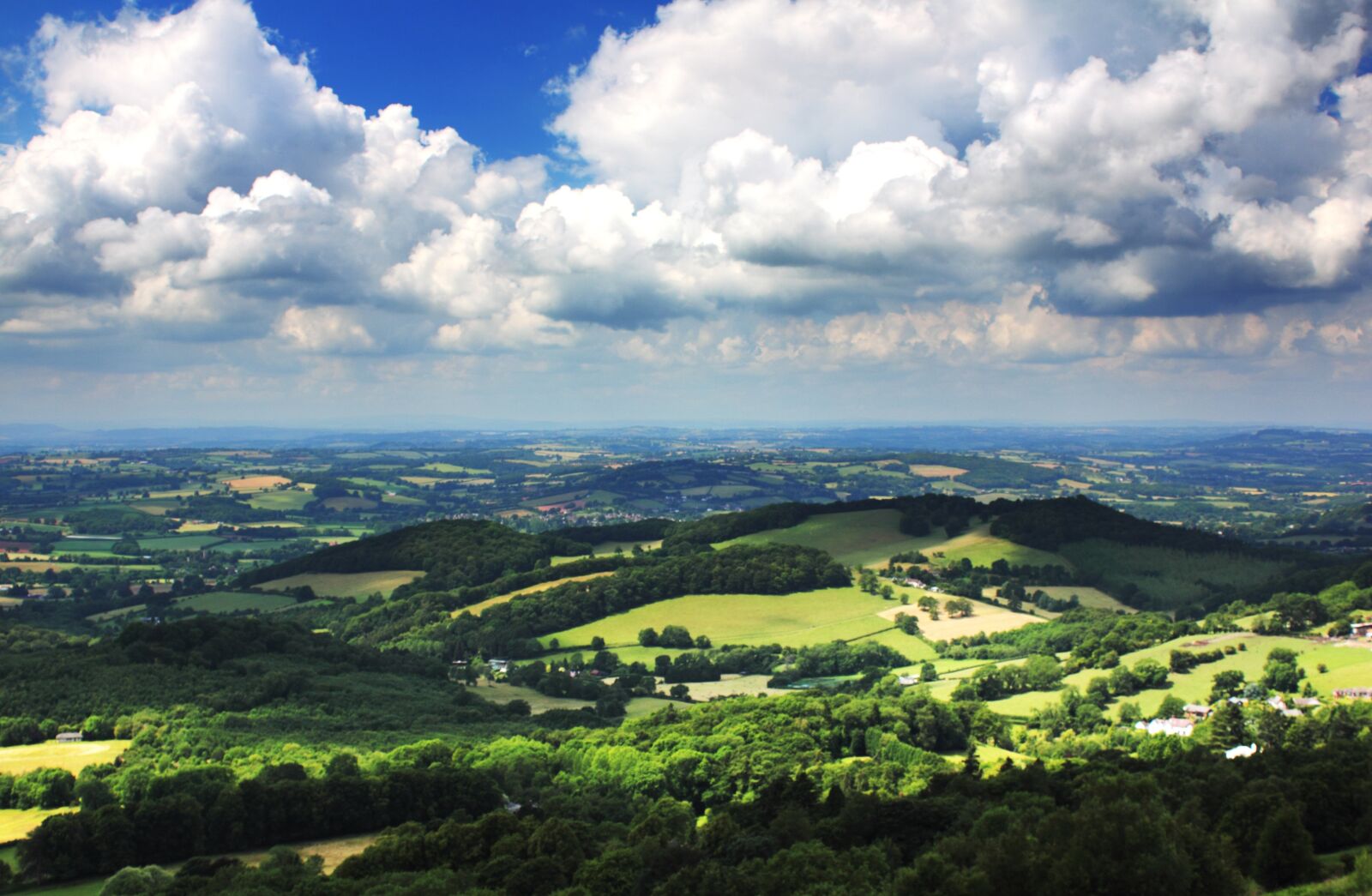 Canon EOS 550D (EOS Rebel T2i / EOS Kiss X4) sample photo. Malvern, hills, landscape photography