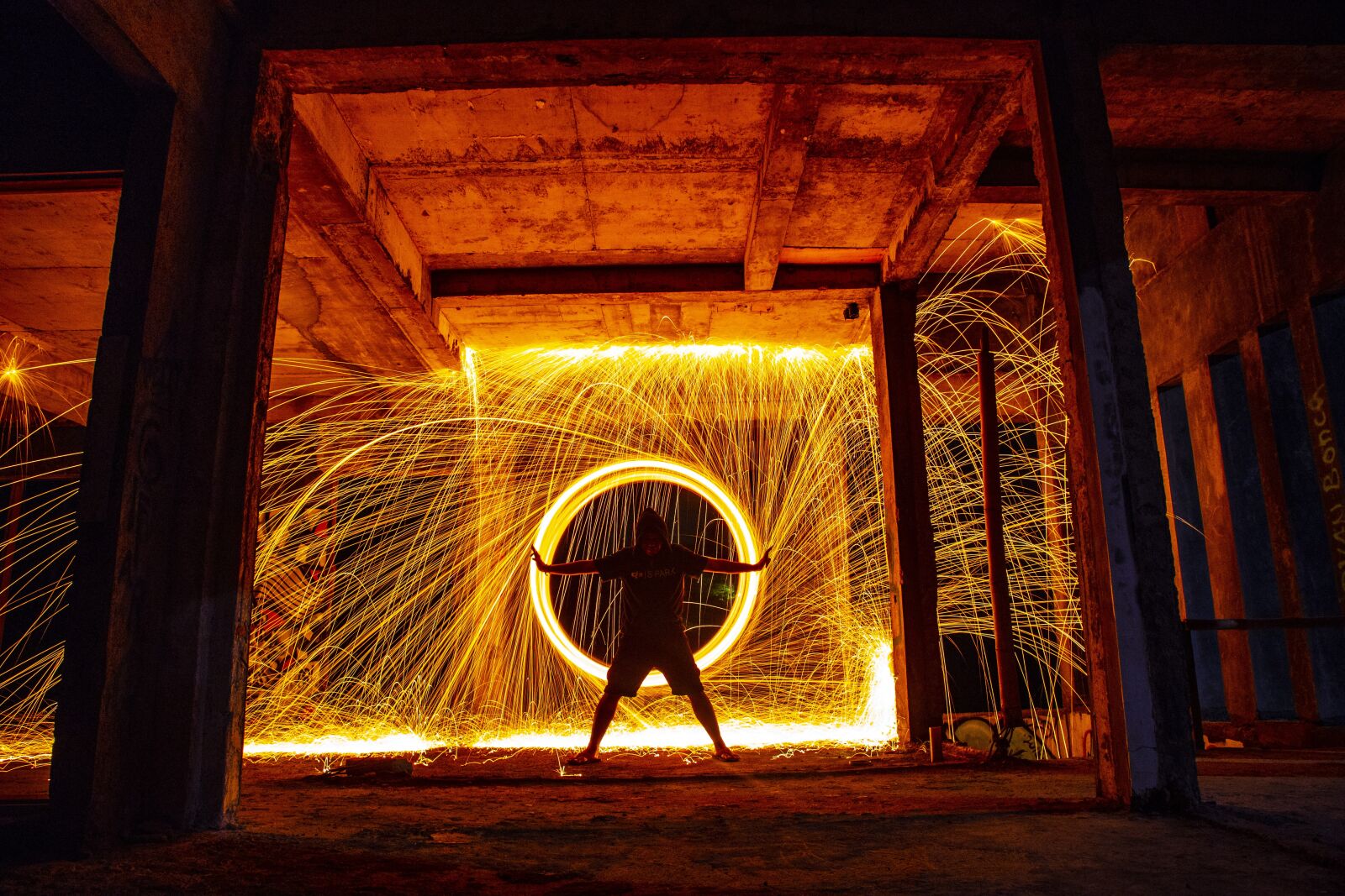 Canon EOS M10 sample photo. Indonesian, steelwool, photography photography