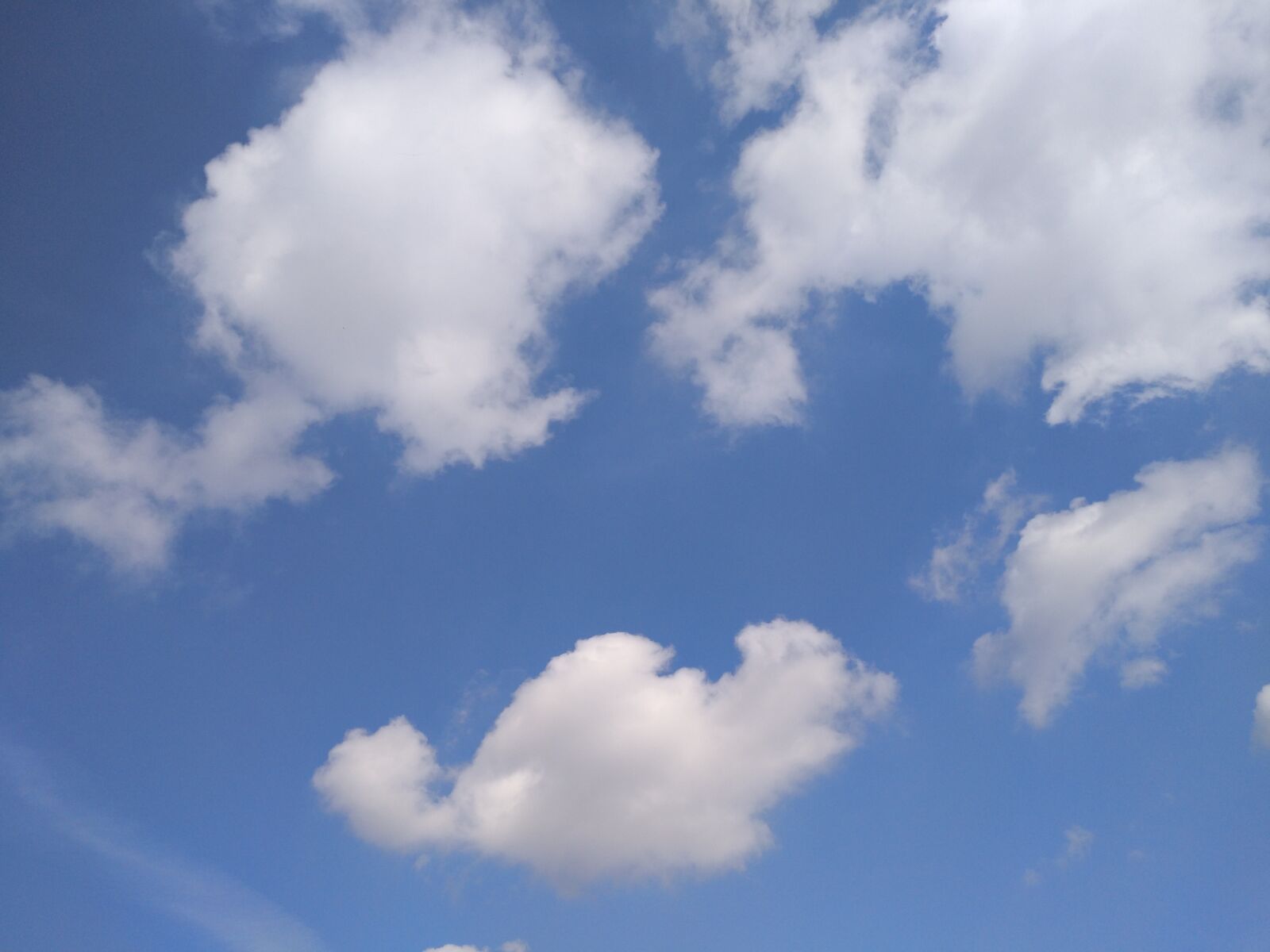 HUAWEI MLA-AL10 sample photo. Blue sky, white cloud photography