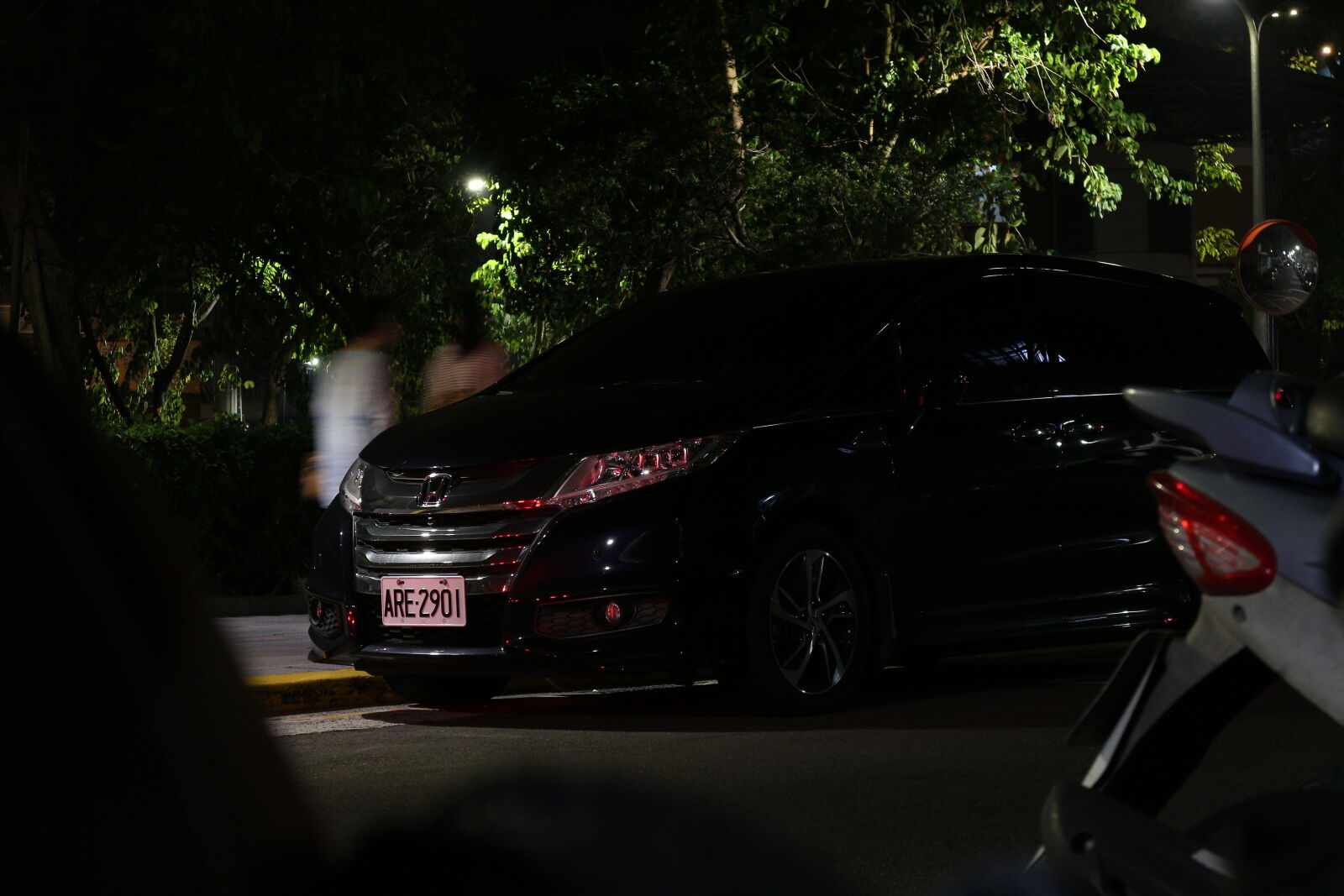 Canon EOS M sample photo