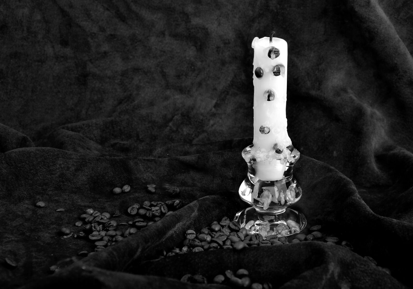Nikon D5100 sample photo. Candle, grain, fragrance photography