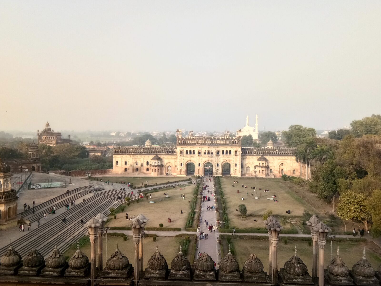 vivo 1609 sample photo. Lucknow, india, masjid photography