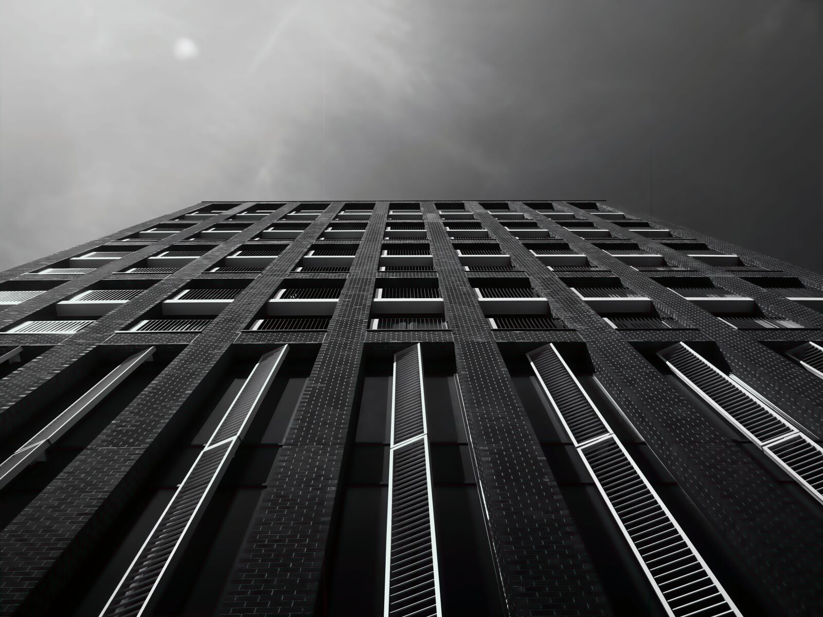 Sony DSC-HX60 sample photo. Architectural, design, architecture, black photography