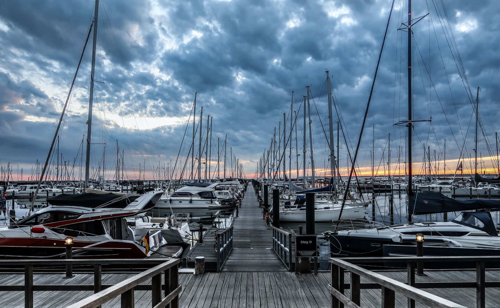 Canon PowerShot G7 X Mark II sample photo. Port, ships, boats photography