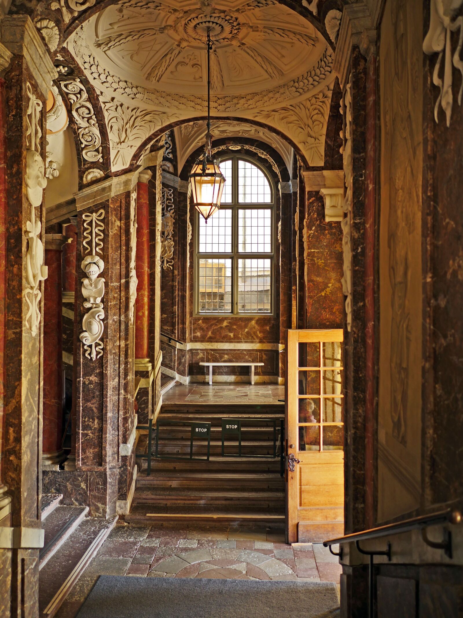 Panasonic Lumix DMC-GX8 sample photo. Drottningholm palace, input, staircase photography