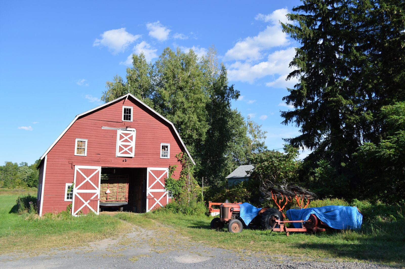Nikon D3200 sample photo. Outdoors, home, barn photography