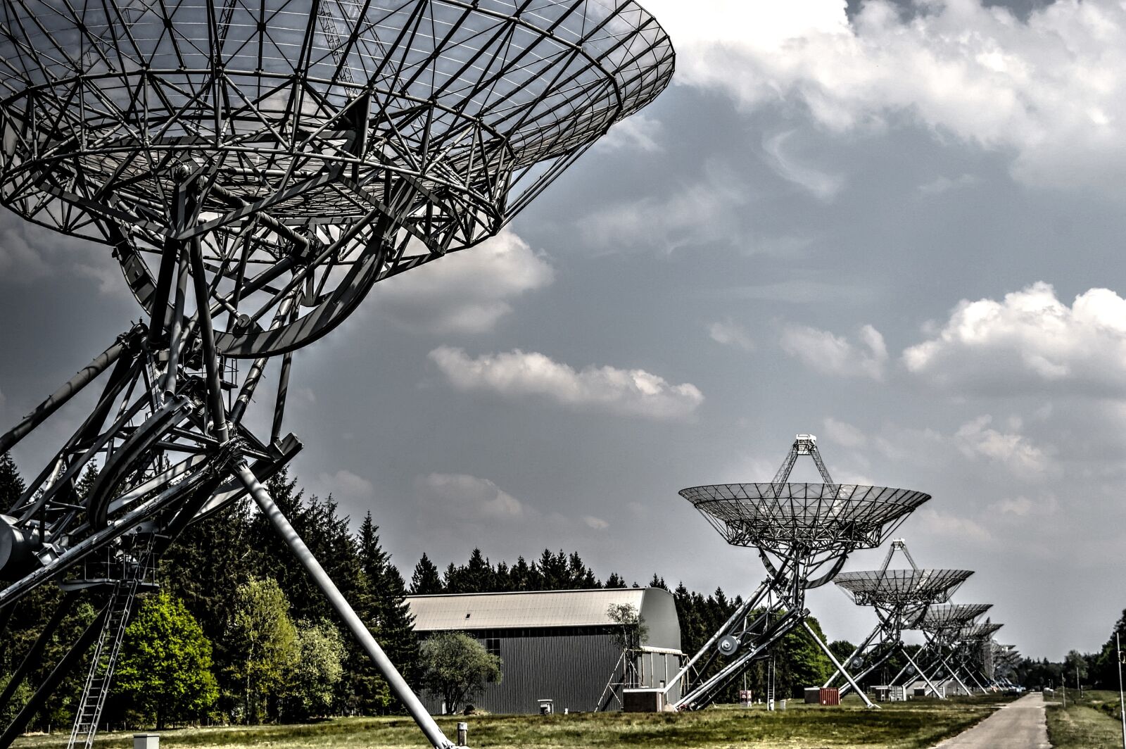 Nikon D3200 sample photo. Westerbork, radio telescope, wsrt photography