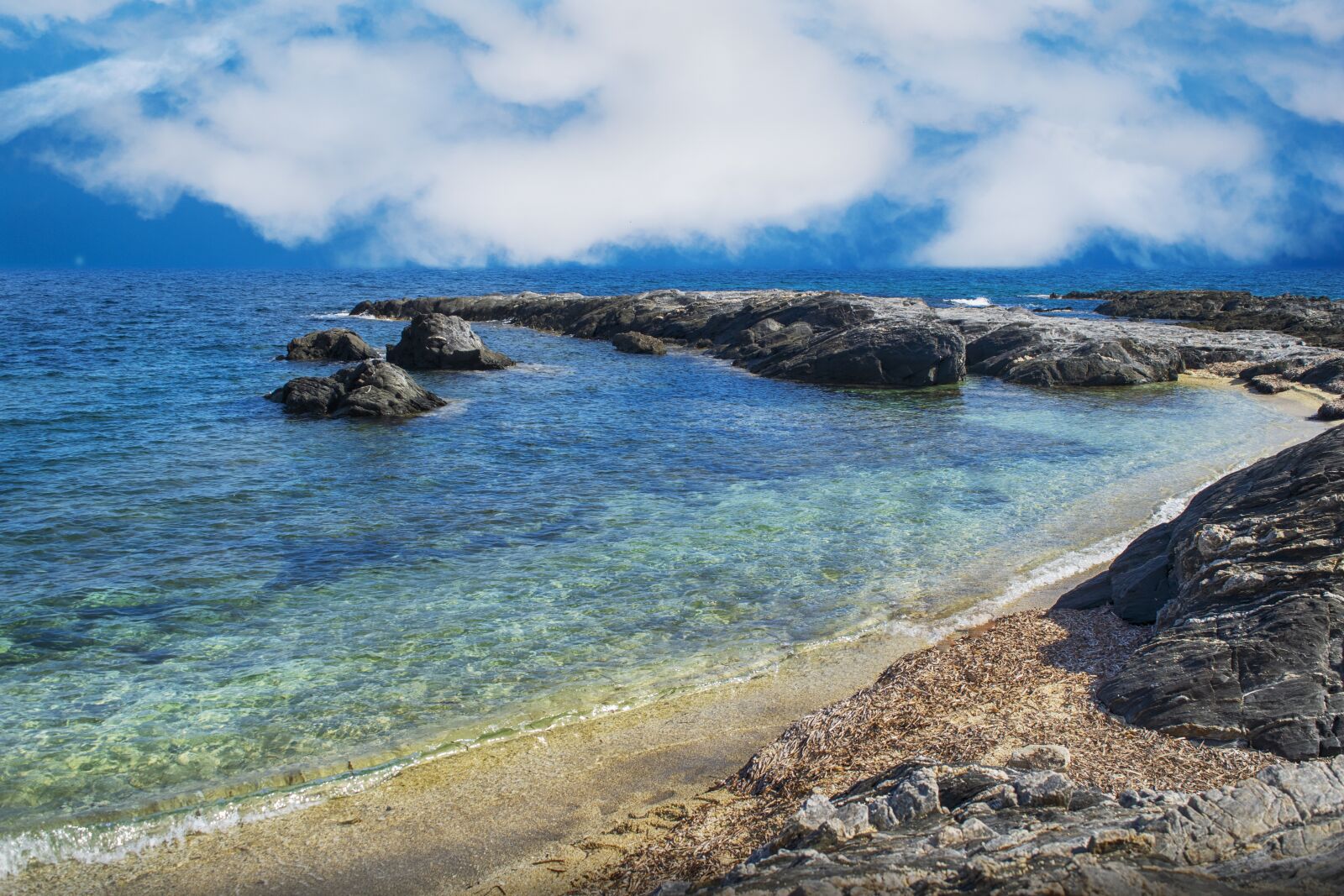 Nikon D3300 sample photo. Beach, rock, sky photography