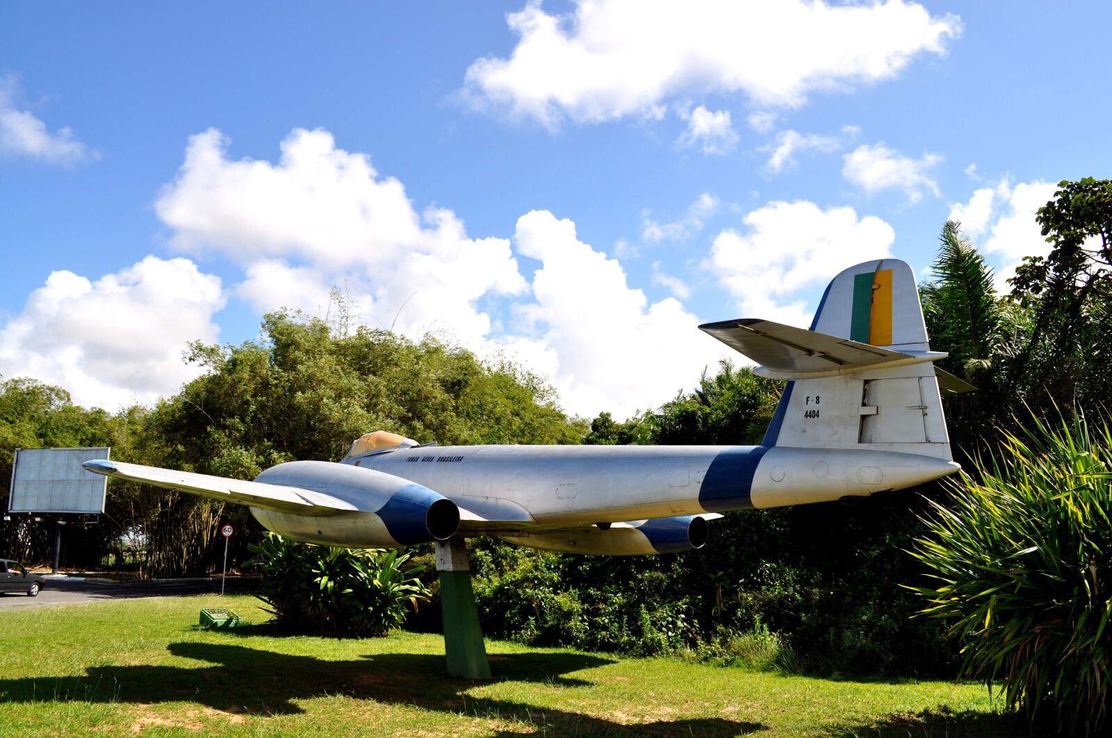 Nikon D5000 sample photo. Side, war, aircraft photography