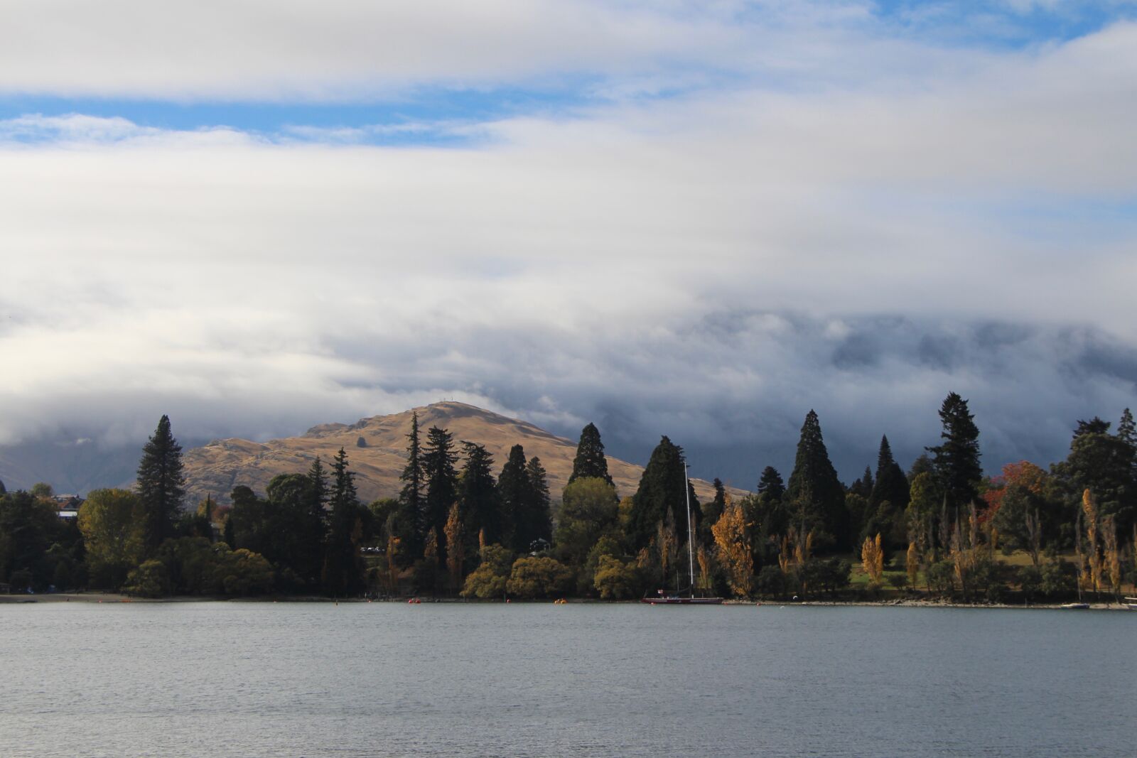 Canon EOS 650D (EOS Rebel T4i / EOS Kiss X6i) sample photo. Mountain, cloud, landscape photography