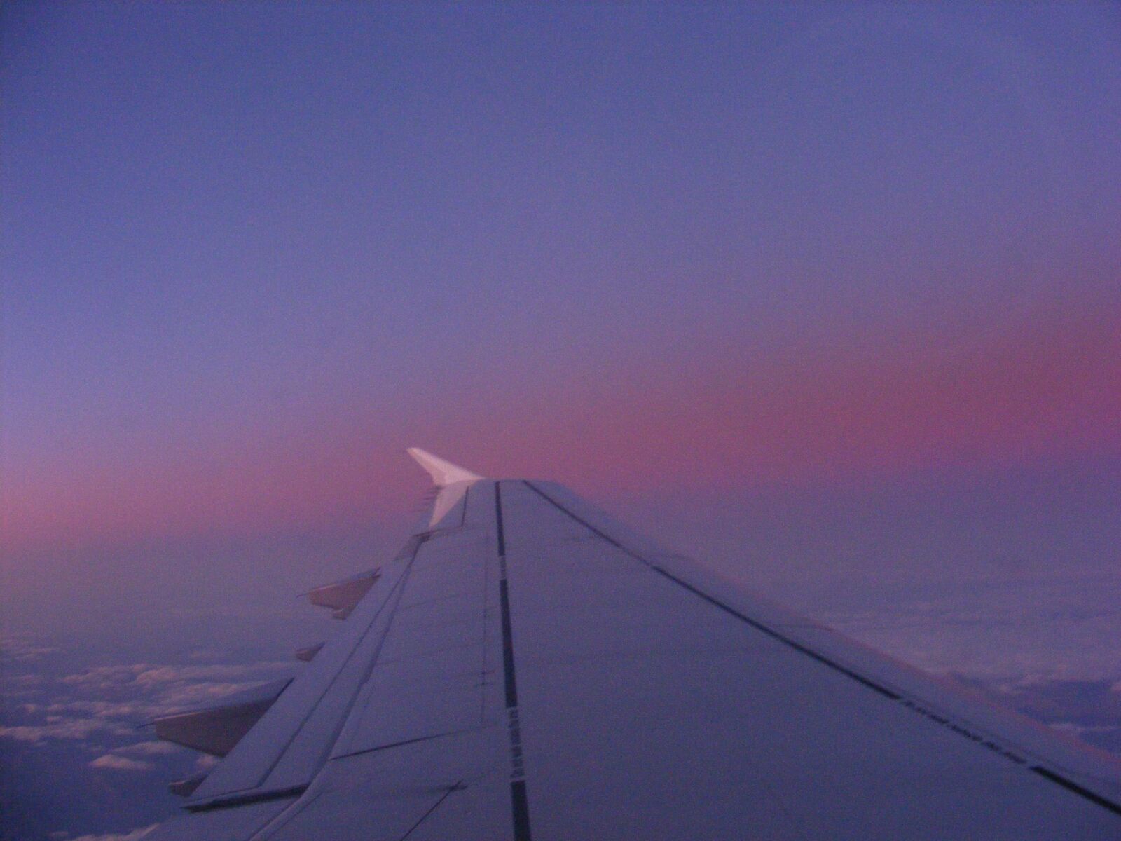 Fujifilm FinePix S5700 S700 sample photo. Airplane, flight, sunset photography
