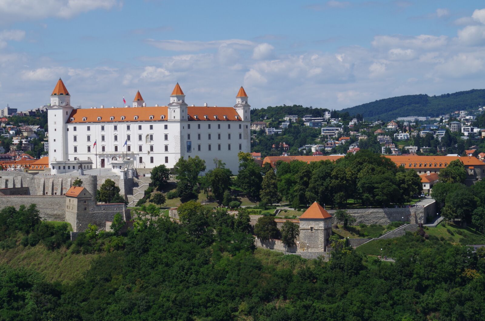 Pentax K-500 sample photo. Bratislava, slovakia, castle photography