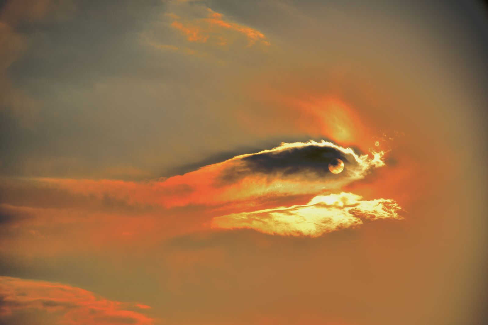 Nikon D850 sample photo. Sunset, sky, cloud photography